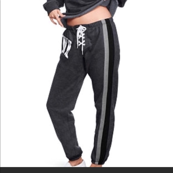 NIP VS PINK LACEUP CLASSIC PANT SZ M BLACK GREY - Picture 1 of 3